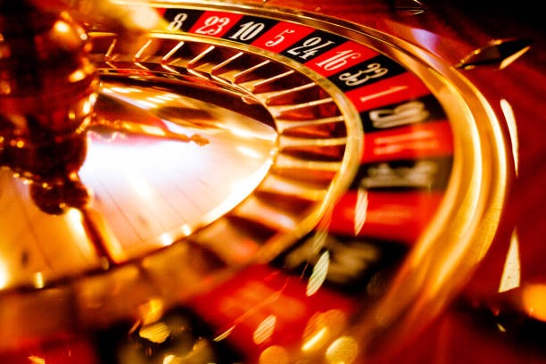 kpi4d slot Capsa Banting live dealer table with multiple players